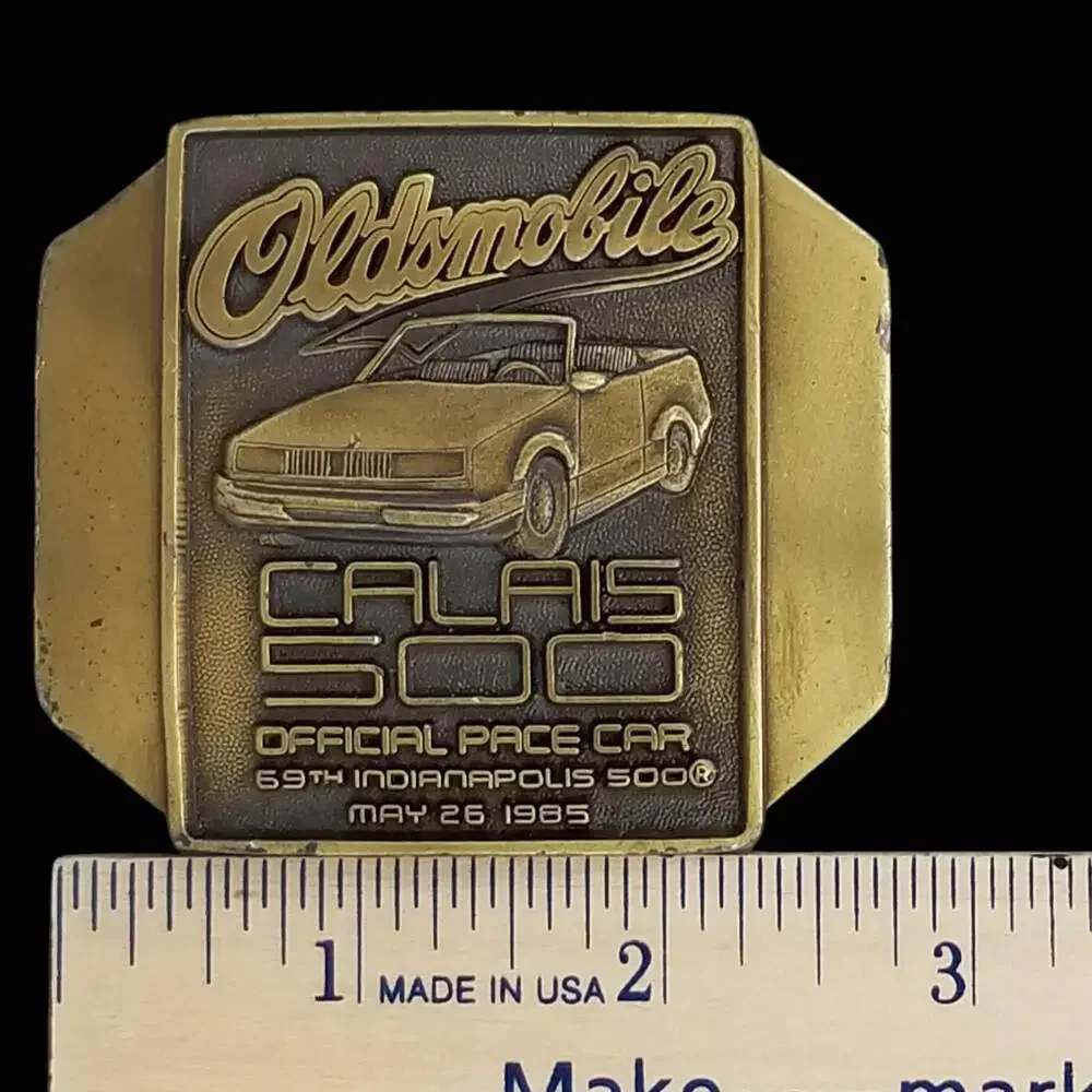 Vintage Belt Buckle Oldsmobile Calais 500 Indianapolis 500 Pace Car‎ May 26 1985